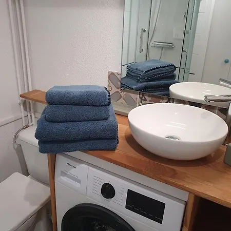 Apartamento Quartier De L'aiguillon 200m *